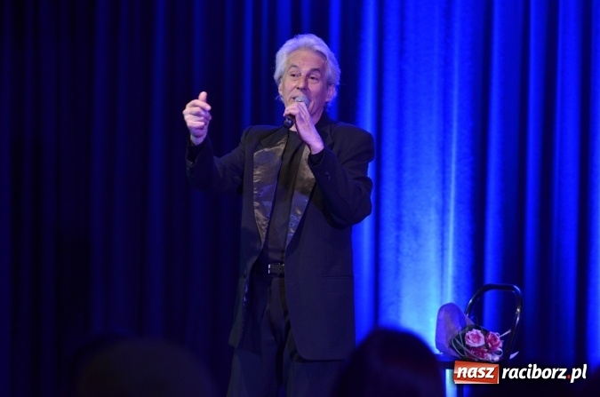 Zdjęcie w galerii na portalu naszraciborz.pl: ART-POSTAL, czyli wieczór polsko-francuski w RCK  wiadomości z regionu