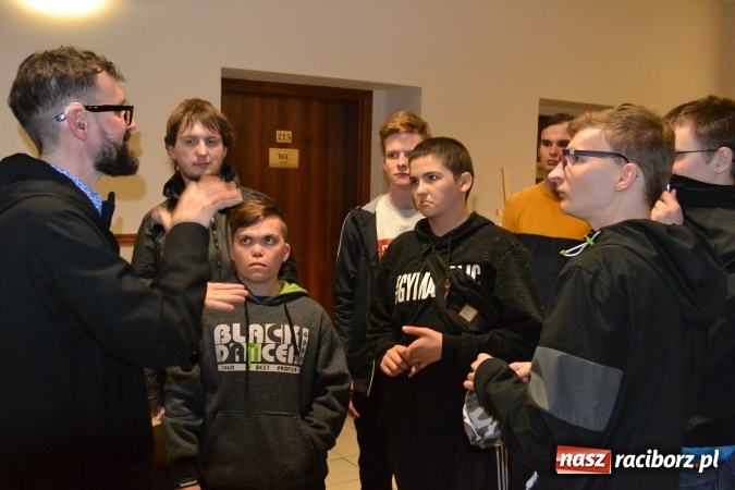 Zdjęcie w galerii na portalu naszraciborz.pl: ART-POSTAL, czyli wieczór polsko-francuski w RCK  wiadomości z regionu