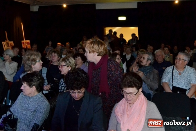 Zdjęcie w galerii na portalu naszraciborz.pl: ART-POSTAL, czyli wieczór polsko-francuski w RCK  wiadomości z regionu