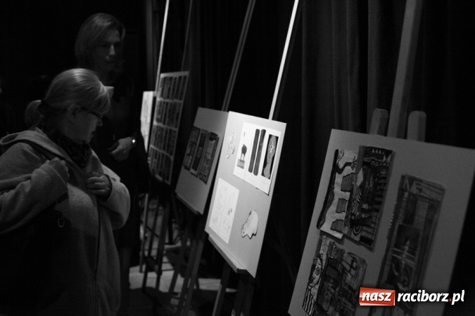 Zdjęcie w galerii na portalu naszraciborz.pl: ART-POSTAL, czyli wieczór polsko-francuski w RCK  wiadomości z regionu