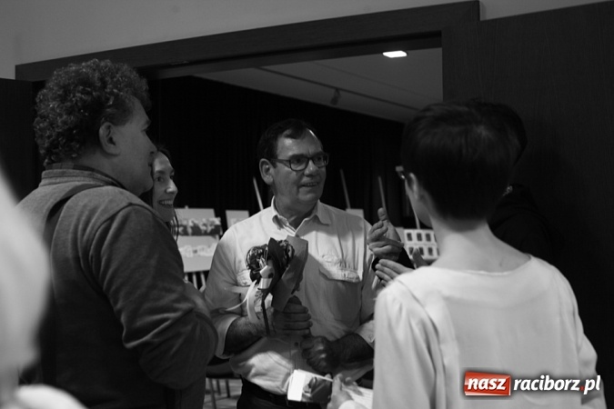 Zdjęcie w galerii na portalu naszraciborz.pl: ART-POSTAL, czyli wieczór polsko-francuski w RCK  wiadomości z regionu