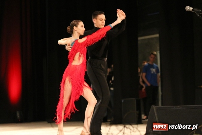 Zdjęcie w galerii na portalu naszraciborz.pl: Grand Prix raciborskiego V Ogólnopolskiego Przeglądu Piosenki Hiszpańskojęzycznej dla warszawianki  wiadomości z regionu