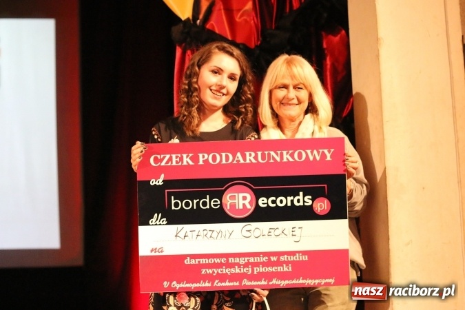 Zdjęcie w galerii na portalu naszraciborz.pl: Grand Prix raciborskiego V Ogólnopolskiego Przeglądu Piosenki Hiszpańskojęzycznej dla warszawianki  wiadomości z regionu