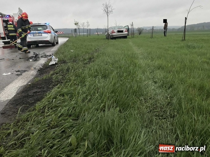 Zdjęcie w galerii na portalu naszraciborz.pl: Matiz wjechał w mercedesa na Piaskowej wiadomości z regionu