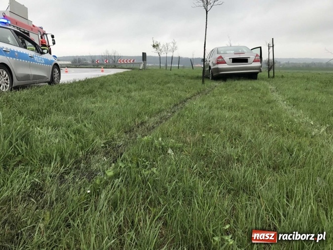 Zdjęcie w galerii na portalu naszraciborz.pl: Matiz wjechał w mercedesa na Piaskowej wiadomości z regionu