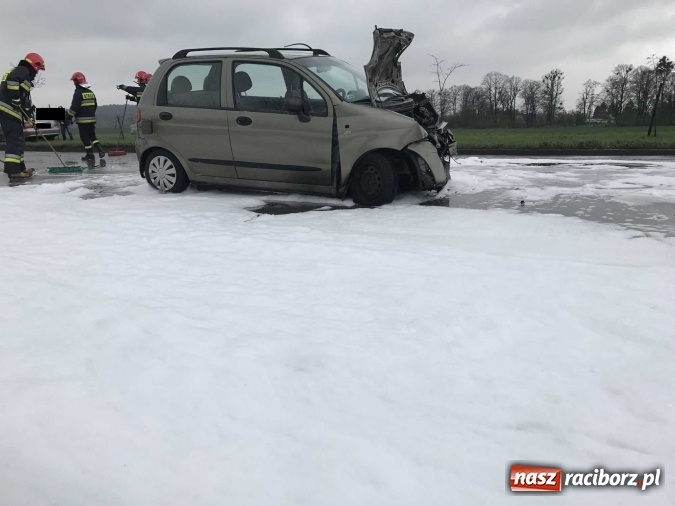 Zdjęcie w galerii na portalu naszraciborz.pl: Matiz wjechał w mercedesa na Piaskowej wiadomości z regionu