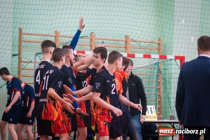 Zdjęcie w galerii na portalu naszraciborz.pl: Trwają zmagania w Mistrzostwach Polski Niesłyszących w Piłce Siatkowej Mężczyzn do lat 22 wiadomości z regionu