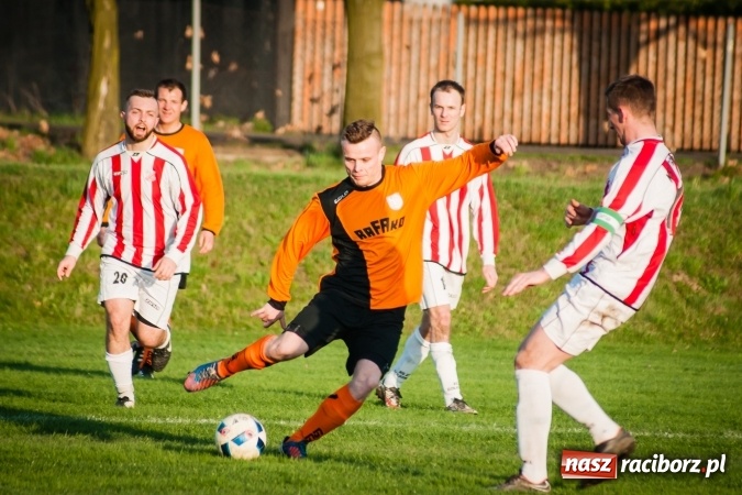 Zdjęcie w galerii na portalu naszraciborz.pl: Passa remisów Rafako przerwana. Gołkowice pokonane wiadomości z regionu