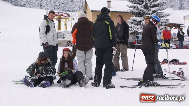 Zdjęcie w galerii na portalu naszraciborz.pl: Białe szaleństwo w Zieleńcu wiadomości z regionu