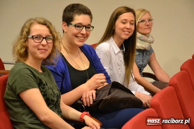 Zdjęcie w galerii na portalu naszraciborz.pl: Dziecko z autyzmem – współczesne metody terapii. Konferencja na Zamku Piastowskim  wiadomości z regionu