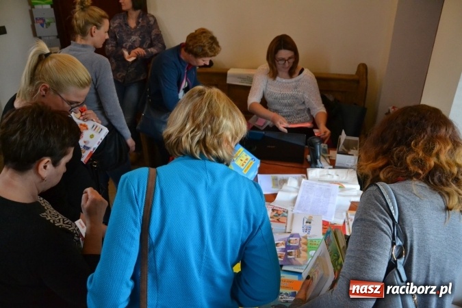 Zdjęcie w galerii na portalu naszraciborz.pl: Dziecko z autyzmem – współczesne metody terapii. Konferencja na Zamku Piastowskim  wiadomości z regionu