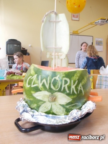 Zdjęcie w galerii na portalu naszraciborz.pl: Smacznie, zdrowo, kolorowo w SP 4  wiadomości z regionu