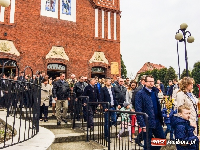 Zdjęcie w galerii na portalu naszraciborz.pl: Żałość ze śmiechem i smutek z weselem wiadomości z regionu