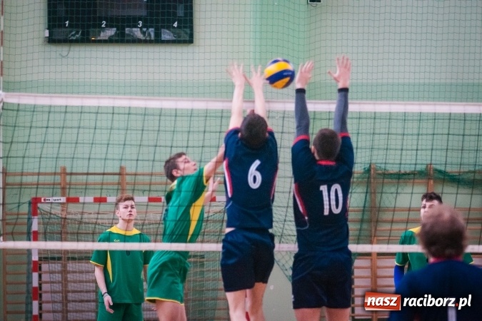 Zdjęcie w galerii na portalu naszraciborz.pl: UKS Wiosło Szczecin Mistrzem Polski w Siatkówce Niesłyszących wiadomości z regionu