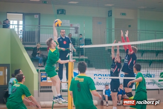 Zdjęcie w galerii na portalu naszraciborz.pl: UKS Wiosło Szczecin Mistrzem Polski w Siatkówce Niesłyszących wiadomości z regionu