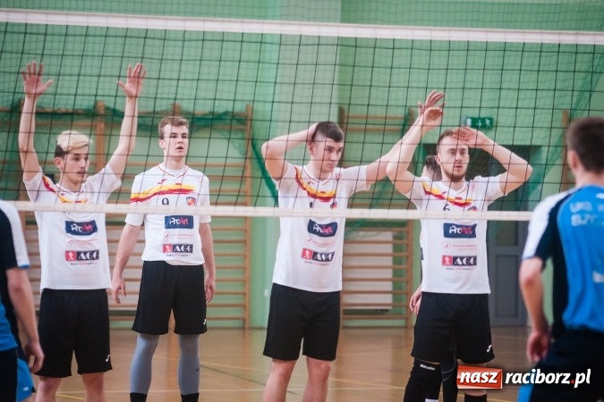 Zdjęcie w galerii na portalu naszraciborz.pl: UKS Wiosło Szczecin Mistrzem Polski w Siatkówce Niesłyszących wiadomości z regionu