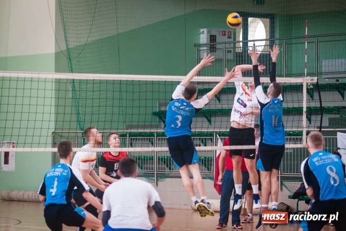 Zdjęcie w galerii na portalu naszraciborz.pl: UKS Wiosło Szczecin Mistrzem Polski w Siatkówce Niesłyszących wiadomości z regionu