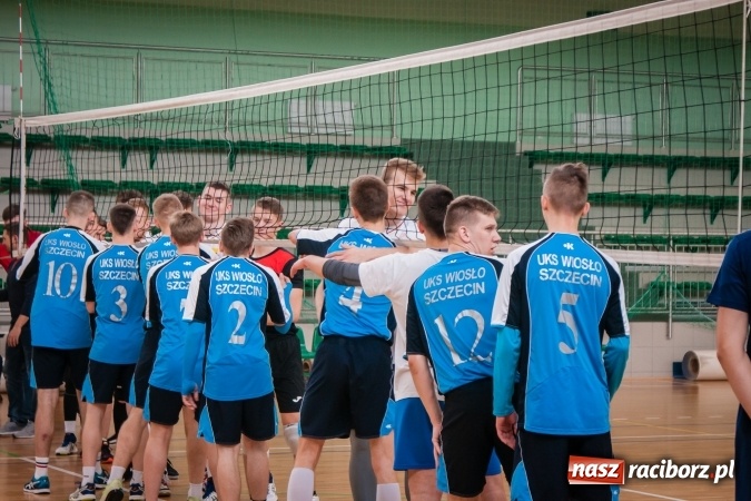 Zdjęcie w galerii na portalu naszraciborz.pl: UKS Wiosło Szczecin Mistrzem Polski w Siatkówce Niesłyszących wiadomości z regionu