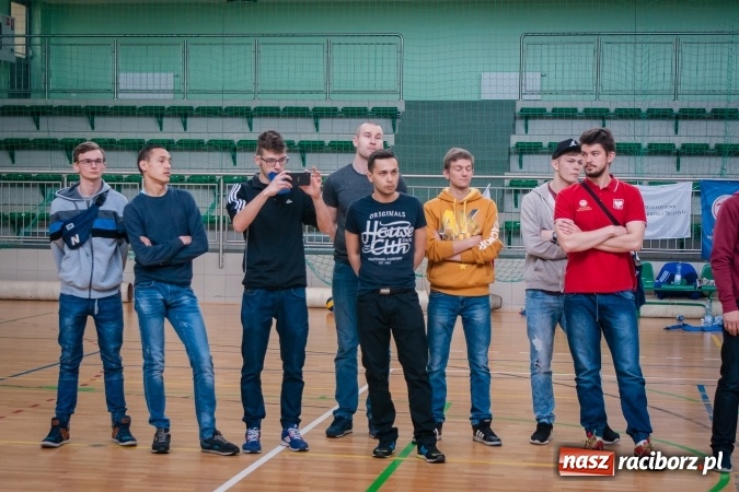 Zdjęcie w galerii na portalu naszraciborz.pl: UKS Wiosło Szczecin Mistrzem Polski w Siatkówce Niesłyszących wiadomości z regionu