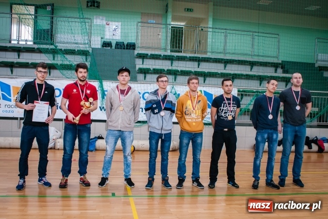 Zdjęcie w galerii na portalu naszraciborz.pl: UKS Wiosło Szczecin Mistrzem Polski w Siatkówce Niesłyszących wiadomości z regionu