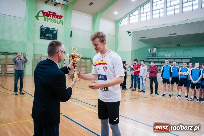 Zdjęcie w galerii na portalu naszraciborz.pl: UKS Wiosło Szczecin Mistrzem Polski w Siatkówce Niesłyszących wiadomości z regionu