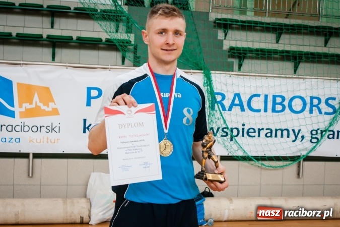 Zdjęcie w galerii na portalu naszraciborz.pl: UKS Wiosło Szczecin Mistrzem Polski w Siatkówce Niesłyszących wiadomości z regionu