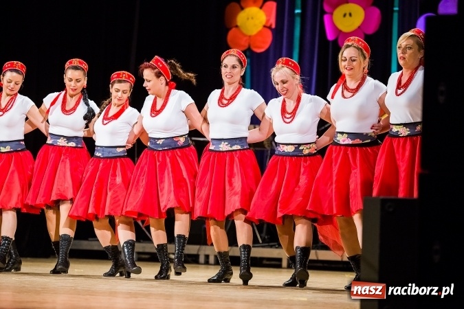 Zdjęcie w galerii na portalu naszraciborz.pl: Koncert charytatywny Stowarzyszenia Źródło wiadomości z regionu