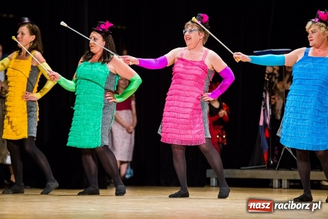 Zdjęcie w galerii na portalu naszraciborz.pl: Koncert charytatywny Stowarzyszenia Źródło wiadomości z regionu