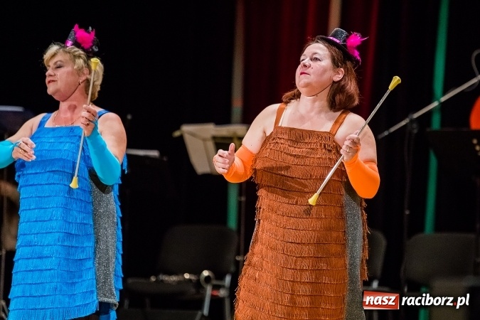 Zdjęcie w galerii na portalu naszraciborz.pl: Koncert charytatywny Stowarzyszenia Źródło wiadomości z regionu