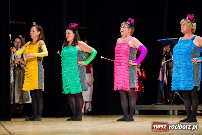 Zdjęcie w galerii na portalu naszraciborz.pl: Koncert charytatywny Stowarzyszenia Źródło wiadomości z regionu