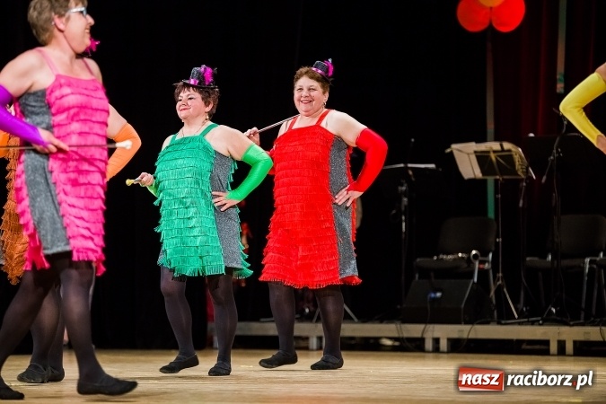 Zdjęcie w galerii na portalu naszraciborz.pl: Koncert charytatywny Stowarzyszenia Źródło wiadomości z regionu