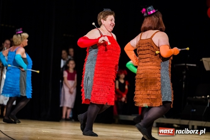 Zdjęcie w galerii na portalu naszraciborz.pl: Koncert charytatywny Stowarzyszenia Źródło wiadomości z regionu