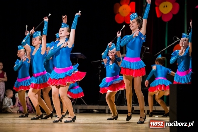 Zdjęcie w galerii na portalu naszraciborz.pl: Koncert charytatywny Stowarzyszenia Źródło wiadomości z regionu