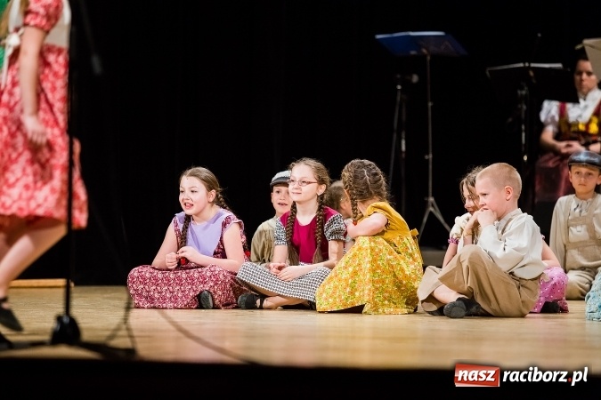 Zdjęcie w galerii na portalu naszraciborz.pl: Koncert charytatywny Stowarzyszenia Źródło wiadomości z regionu