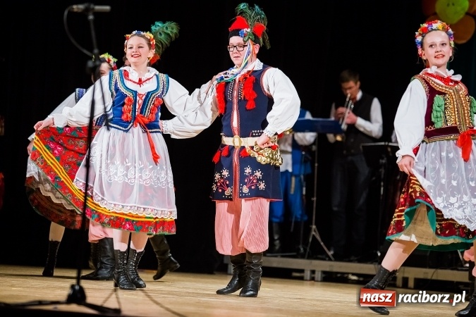 Zdjęcie w galerii na portalu naszraciborz.pl: Koncert charytatywny Stowarzyszenia Źródło wiadomości z regionu