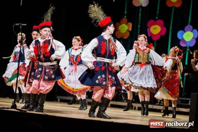 Zdjęcie w galerii na portalu naszraciborz.pl: Koncert charytatywny Stowarzyszenia Źródło wiadomości z regionu