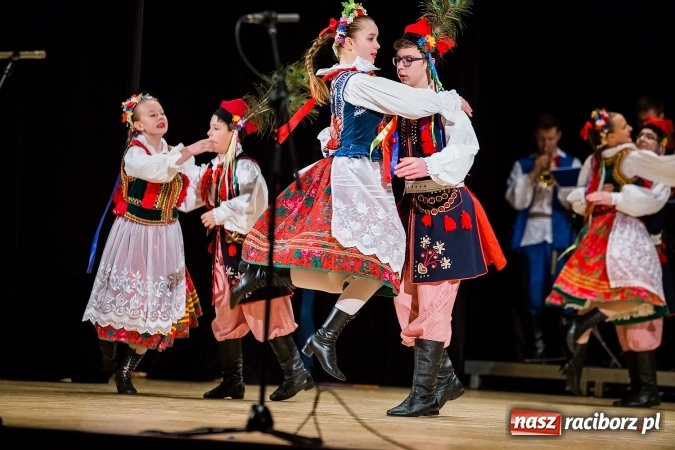 Zdjęcie w galerii na portalu naszraciborz.pl: Koncert charytatywny Stowarzyszenia Źródło wiadomości z regionu