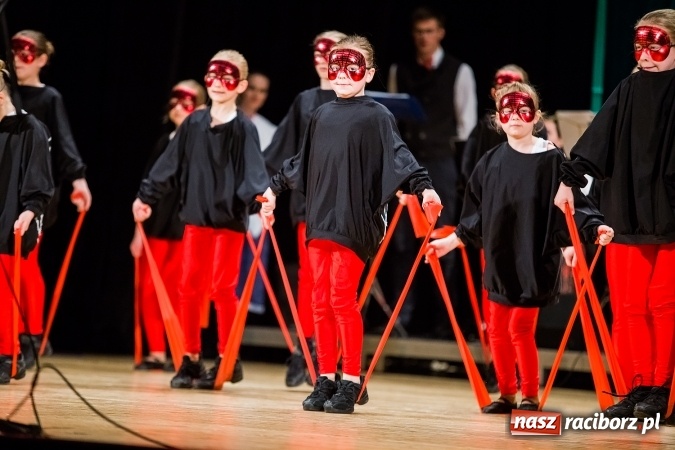 Zdjęcie w galerii na portalu naszraciborz.pl: Koncert charytatywny Stowarzyszenia Źródło wiadomości z regionu