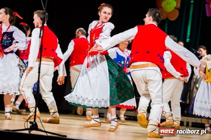 Zdjęcie w galerii na portalu naszraciborz.pl: Koncert charytatywny Stowarzyszenia Źródło wiadomości z regionu