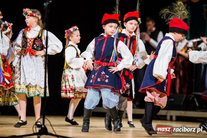 Zdjęcie w galerii na portalu naszraciborz.pl: Koncert charytatywny Stowarzyszenia Źródło wiadomości z regionu