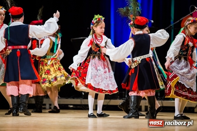 Zdjęcie w galerii na portalu naszraciborz.pl: Koncert charytatywny Stowarzyszenia Źródło wiadomości z regionu