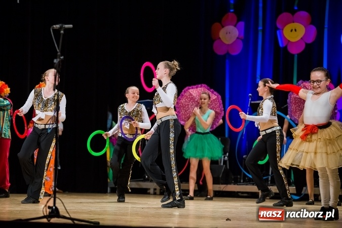 Zdjęcie w galerii na portalu naszraciborz.pl: Koncert charytatywny Stowarzyszenia Źródło wiadomości z regionu