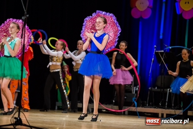 Zdjęcie w galerii na portalu naszraciborz.pl: Koncert charytatywny Stowarzyszenia Źródło wiadomości z regionu