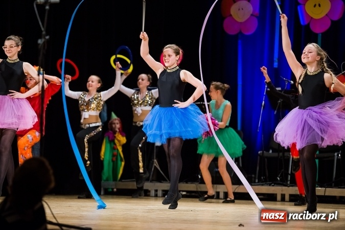 Zdjęcie w galerii na portalu naszraciborz.pl: Koncert charytatywny Stowarzyszenia Źródło wiadomości z regionu