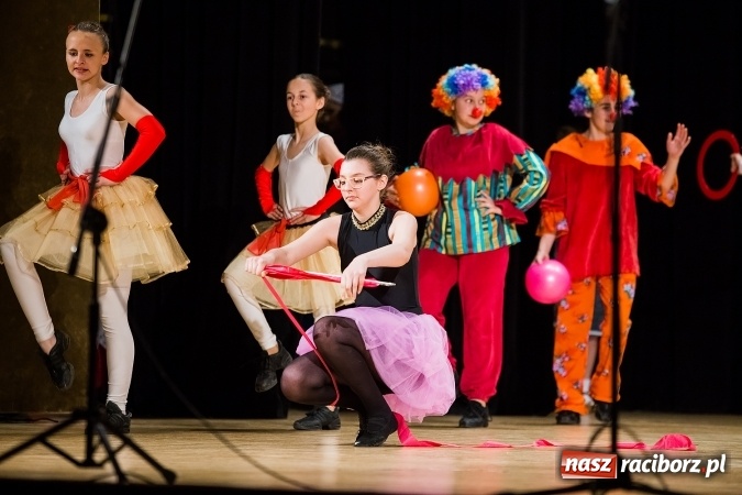 Zdjęcie w galerii na portalu naszraciborz.pl: Koncert charytatywny Stowarzyszenia Źródło wiadomości z regionu