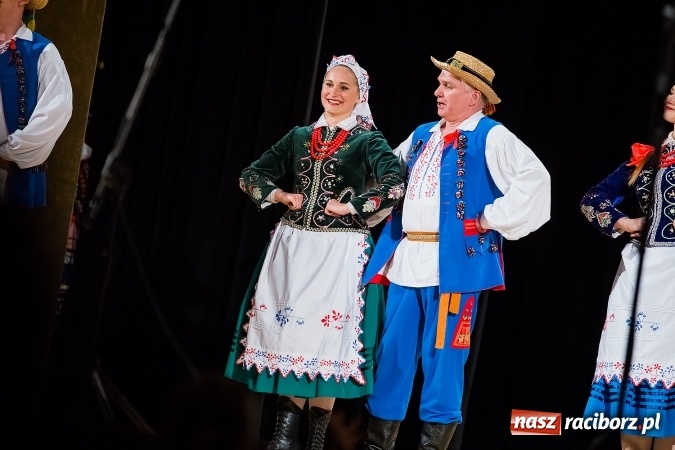 Zdjęcie w galerii na portalu naszraciborz.pl: Koncert charytatywny Stowarzyszenia Źródło wiadomości z regionu