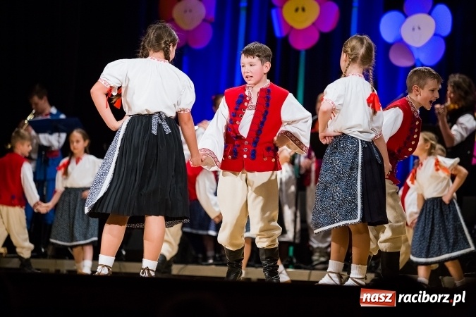 Zdjęcie w galerii na portalu naszraciborz.pl: Koncert charytatywny Stowarzyszenia Źródło wiadomości z regionu