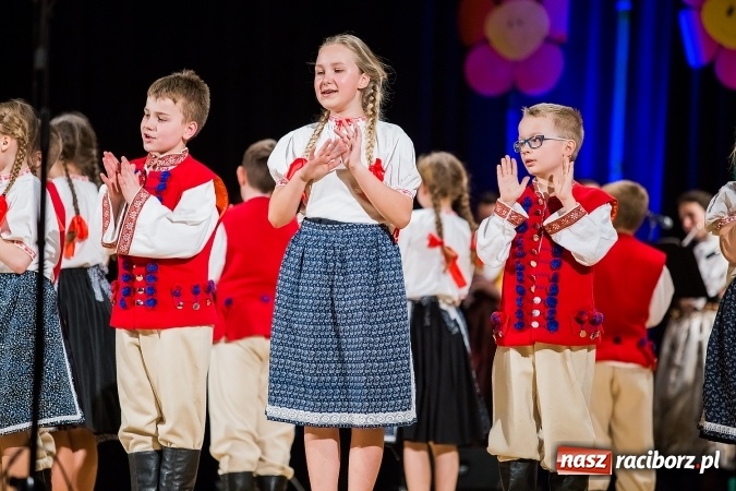 Zdjęcie w galerii na portalu naszraciborz.pl: Koncert charytatywny Stowarzyszenia Źródło wiadomości z regionu