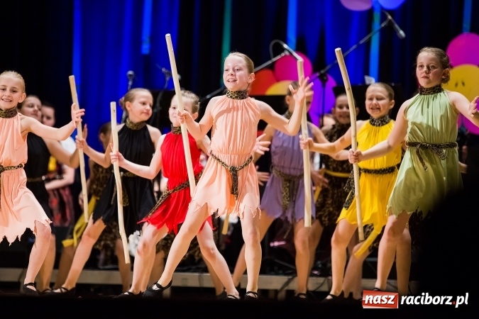 Zdjęcie w galerii na portalu naszraciborz.pl: Koncert charytatywny Stowarzyszenia Źródło wiadomości z regionu