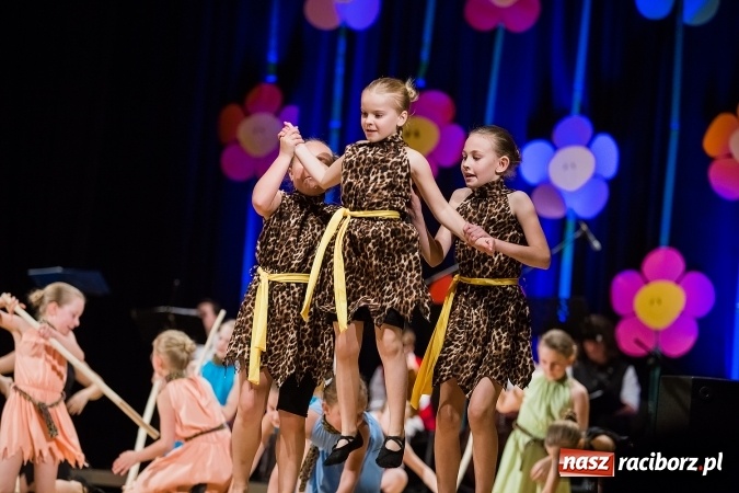 Zdjęcie w galerii na portalu naszraciborz.pl: Koncert charytatywny Stowarzyszenia Źródło wiadomości z regionu